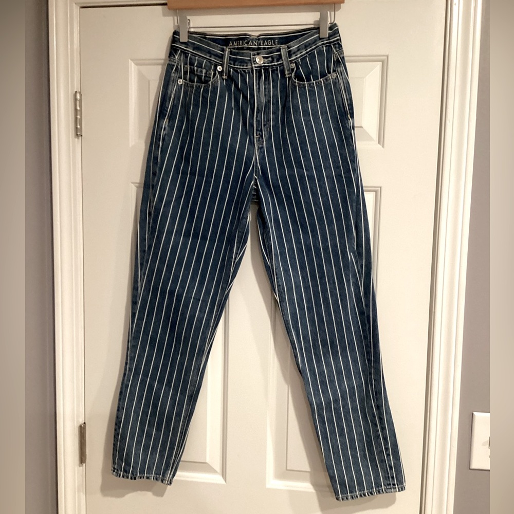American Eagle Pin Stripes Mom Jeans 4